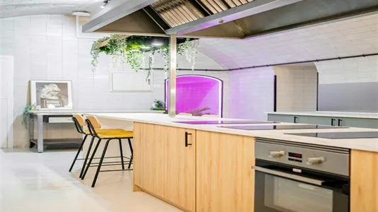 Rooms in Madrid Centro - photo 10