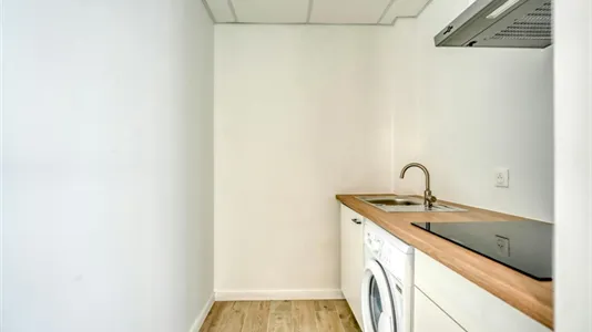 Apartments in Bobigny - photo 10