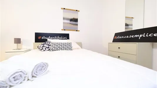 Rooms in Sassari - photo 4