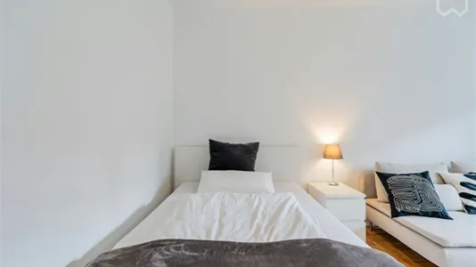 Apartments in Berlin Charlottenburg-Wilmersdorf - photo 3