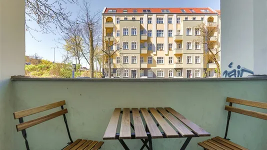 Rooms in Berlin Charlottenburg-Wilmersdorf - photo 4