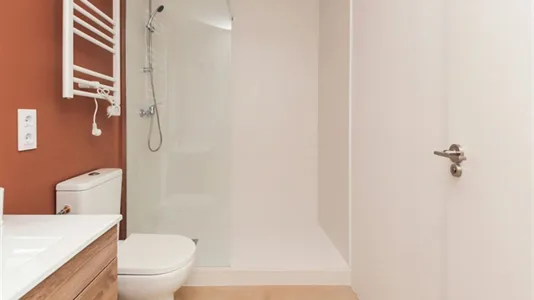 Houses in Reus - photo 8