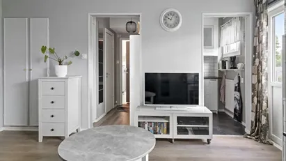 Kinna - 1rok - tillsv - 5.300kr/mån