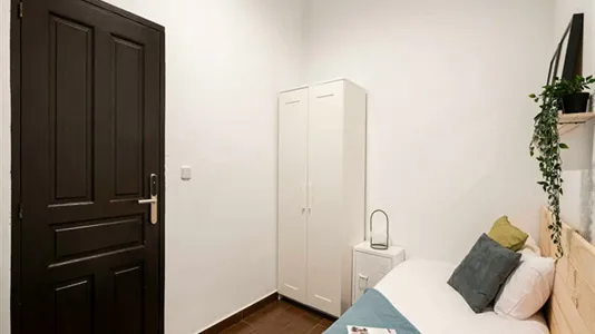Rooms in Madrid Centro - photo 7