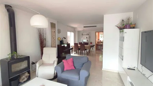 Houses in Rubí - photo 10