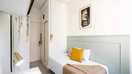 Rooms in Madrid Centro - photo 8