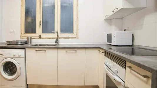 Rooms in Valencia Ciutat Vella - photo 5