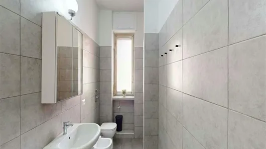 Rooms in Milano Zona 2 - Stazione Centrale, Gorla, Turro, Greco, Crescenzago - photo 9