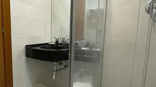 Rooms in Novara - photo 3