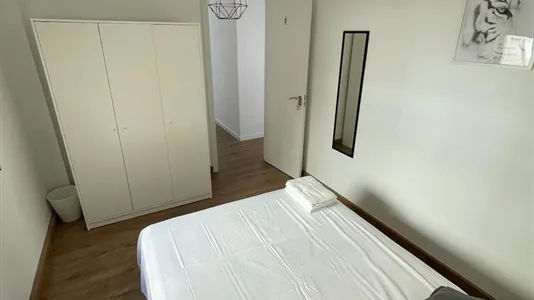 Rooms in Málaga - photo 7