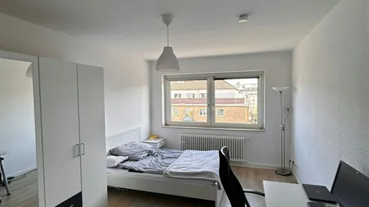 Rooms in Dusseldorf - photo 1