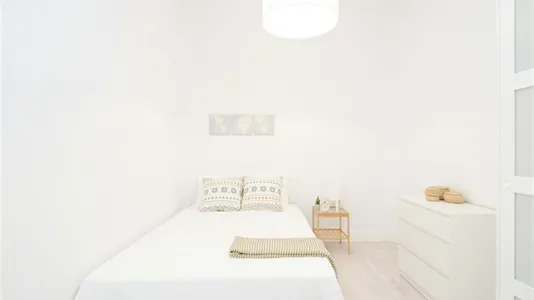 Rooms in Madrid Centro - photo 1