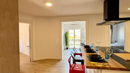 Apartments in Barcelona Eixample - photo 5