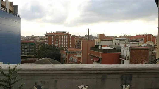 Rooms in Barcelona Sants-Montjuïc - photo 8