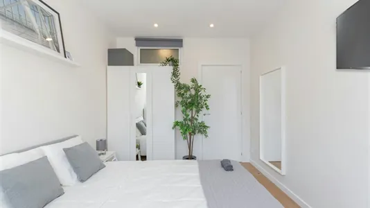 Rooms in Barcelona Les Corts - photo 4