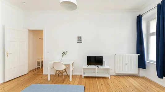 Apartments in Berlin Pankow - photo 4