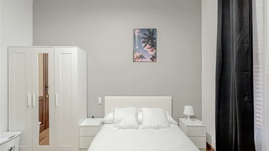 Rooms in Alcalá de Henares - photo 8
