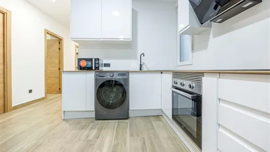 Rooms in Valencia Ciutat Vella - photo 7