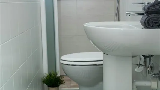 Rooms in Turin - photo 10