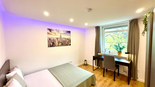 Rooms in Munich Thalkirchen-Obersendling-Forstenried-Fürstenried-Solln - photo 3
