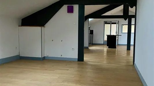 Apartments in Angoulême - photo 3