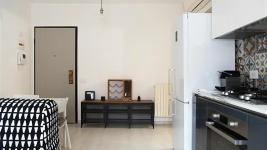 Apartments in Milano Zona 8 - Fiera, Gallaratese, Quarto Oggiaro - photo 10