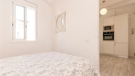 Apartments in Barcelona Ciutat Vella - photo 7