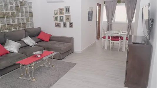 Rooms in Málaga - photo 4