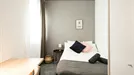 Room for rent, Madrid Centro, Madrid, &lt;span class=&quot;blurred street&quot; onclick=&quot;ProcessAdRequest(9205797)&quot;&gt;&lt;span class=&quot;hint&quot;&gt;See streetname&lt;/span&gt;[xxxxxxxxxxxxx]&lt;/span&gt;