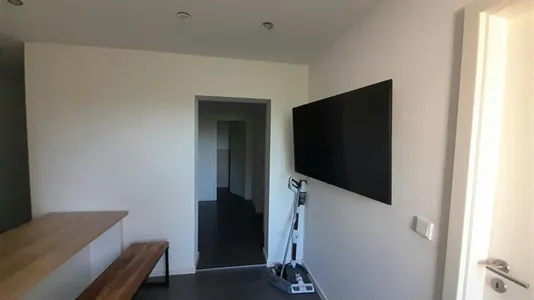 Rooms in Munich Moosach - photo 3