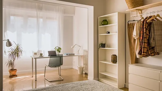 Rooms in Barcelona Eixample - photo 4