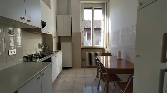 Rooms in Milano Zona 8 - Fiera, Gallaratese, Quarto Oggiaro - photo 4