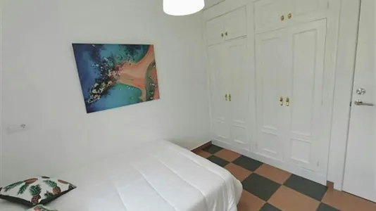 Rooms in Granada - photo 6