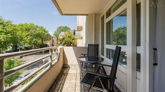 Apartments in Location is not specified - photo 9