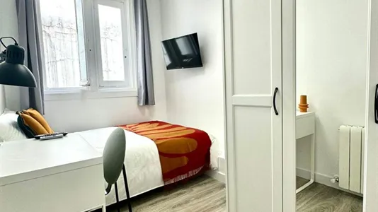 Rooms in Madrid Centro - photo 4