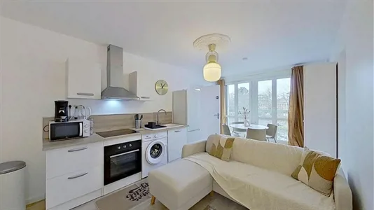 Rooms in Rouen - photo 1