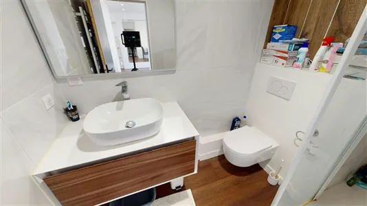 Rooms in Nantes - photo 9