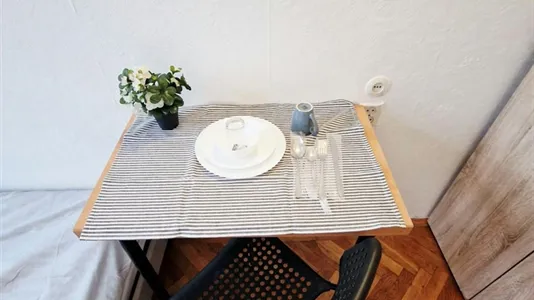 Rooms in Wien Ottakring - photo 3