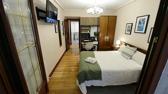 Rooms in Bilbao - photo 10