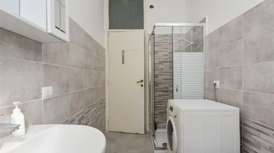 Rooms in Roma Municipio II – Parioli/Nomentano - photo 10