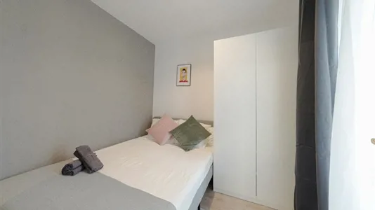 Rooms in Madrid Centro - photo 1