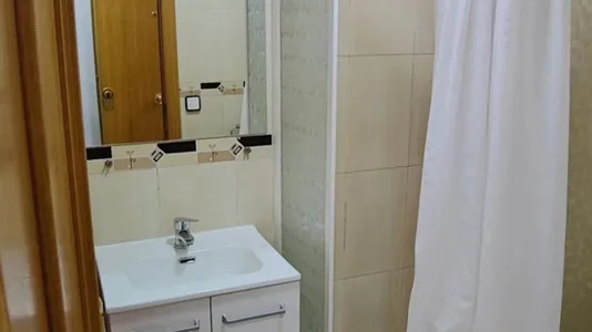 Rooms in Madrid Centro - photo 3
