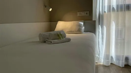 Rooms in L'Hospitalet de Llobregat - photo 4