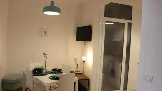 Rooms in Barcelona Sant Martí - photo 9
