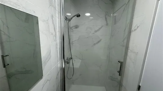 Rooms in Madrid Tetuán - photo 6