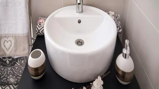 Rooms in Milano Zona 2 - Stazione Centrale, Gorla, Turro, Greco, Crescenzago - photo 8