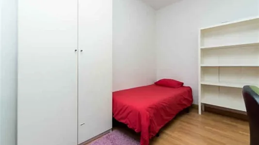 Rooms in Madrid Centro - photo 4