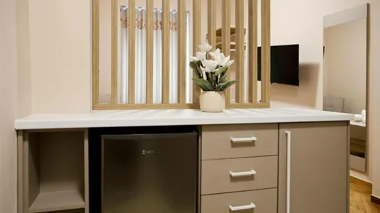 Apartments in Piraeus - photo 4