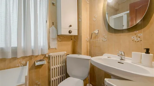 Rooms in Madrid Chamartín - photo 8