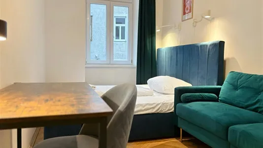 Rooms in Vienna Brigittenau - photo 1